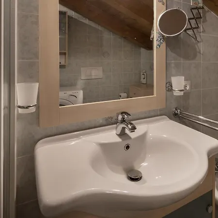 Residenza Clarissa アパート ポンテ・ディ・レーニョ